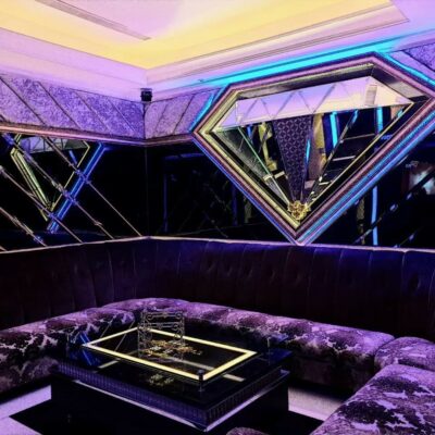 LINE ALBUM 名媛包廂 221111